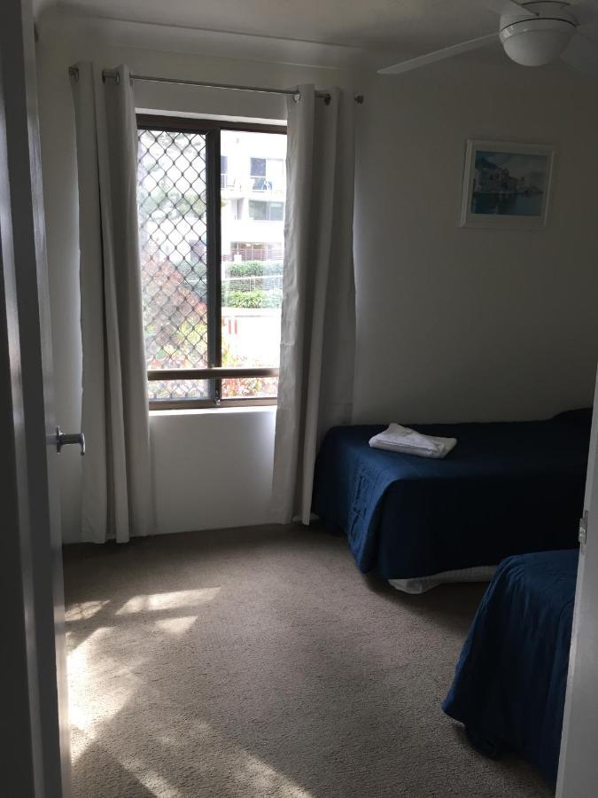 Broadwater Shores Waterfront Apartments Gold Coast Eksteriør billede