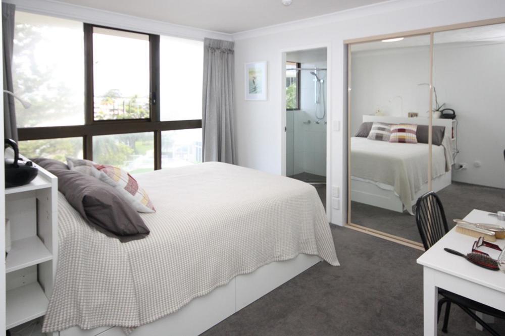 Broadwater Shores Waterfront Apartments Gold Coast Eksteriør billede
