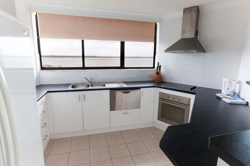 Broadwater Shores Waterfront Apartments Gold Coast Eksteriør billede