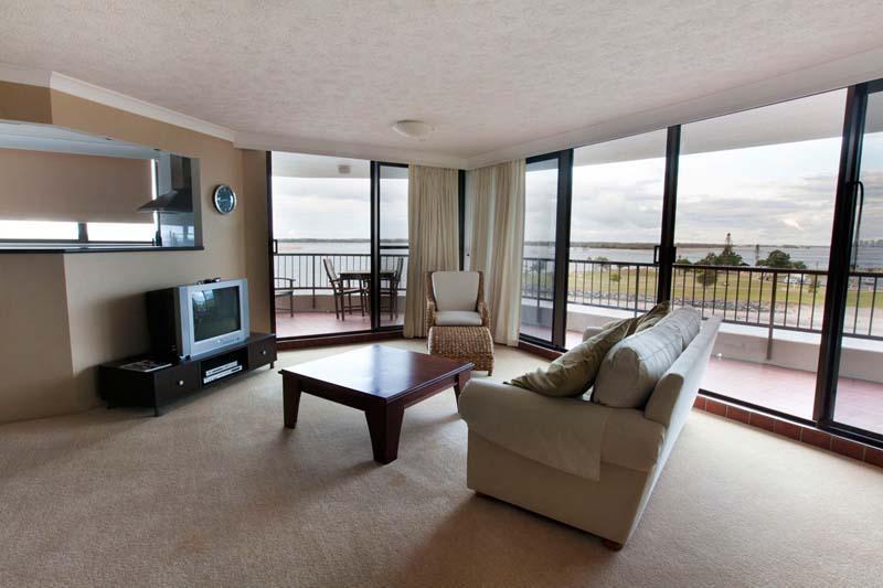 Broadwater Shores Waterfront Apartments Gold Coast Eksteriør billede