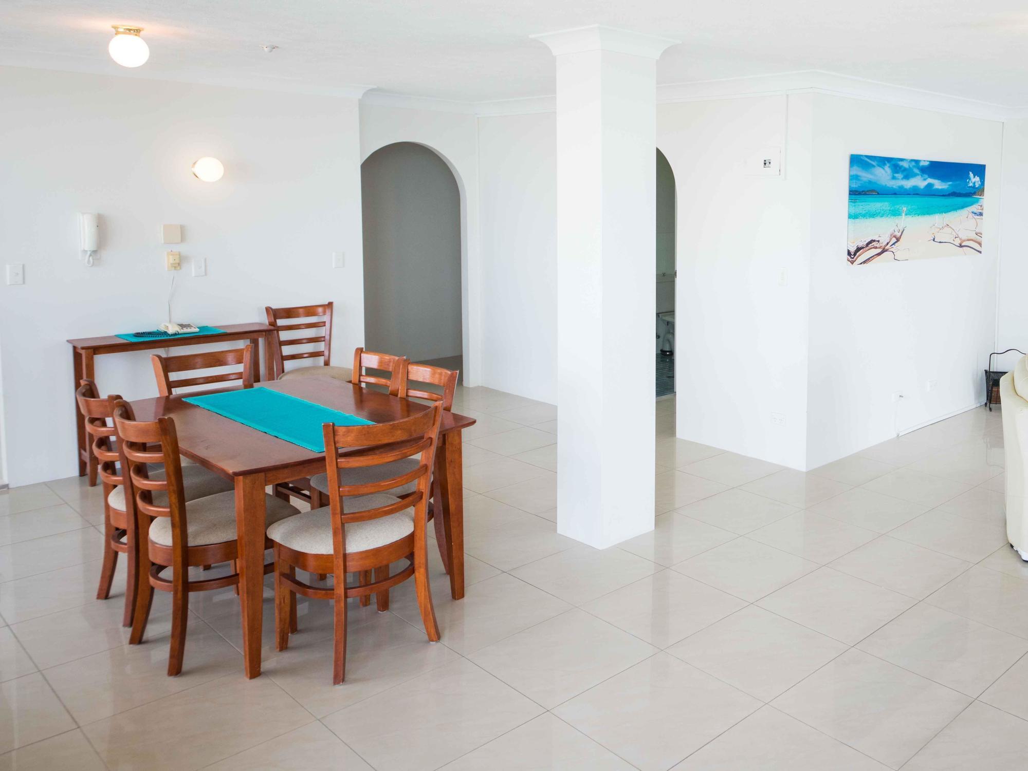 Broadwater Shores Waterfront Apartments Gold Coast Eksteriør billede